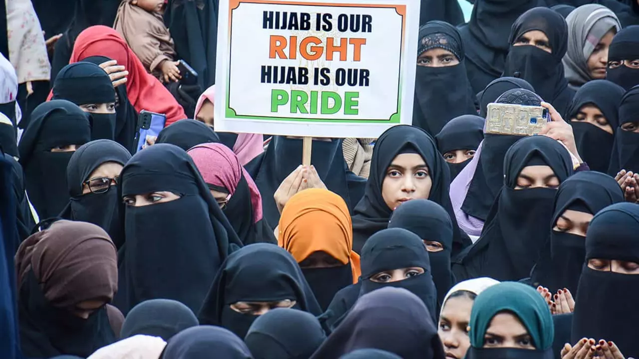 Do you think the hijab should be banned in your country?