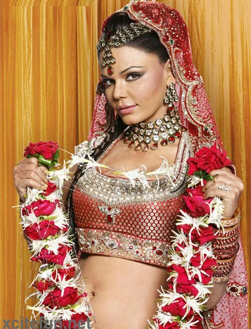 176922xcitefun wedding rakhi sawant Jewelry and dresses collection for this marriage seasion 2011
