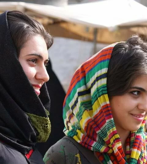 2522708180033137413kCjewb ph 480x533 Most beautiful Real Iranian muslim girls photo collection (80)