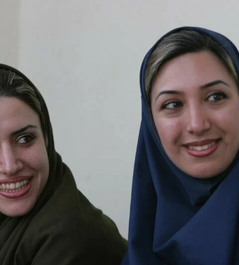 51090966.IMG 9367 480x533 Most beautiful Real Iranian muslim girls photo collection (80)
