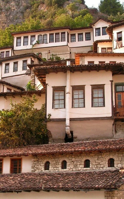 Berat in Albania 480x768 35 Famous Islamic Places Aroud the World