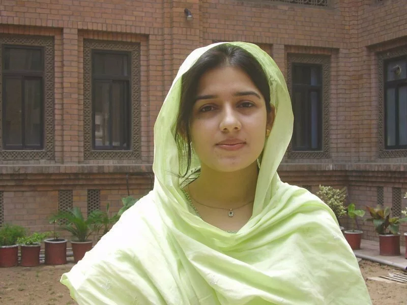 beautiful indian muslim girl photo
