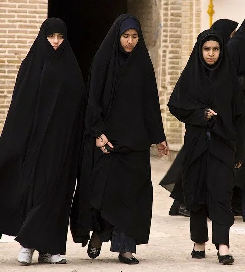iran4 8 480x533 Most beautiful Real Iranian muslim girls photo collection (80)