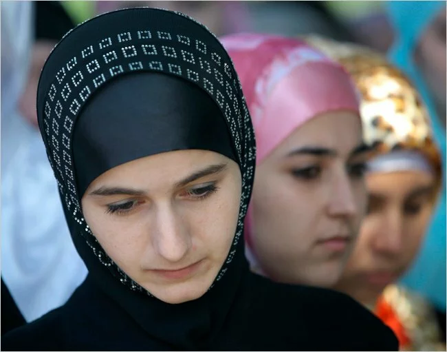 Muslim women and hijab Around the World muslims photo gallery