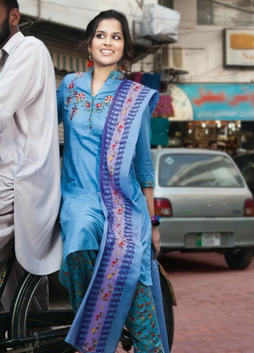Nishat Lawn Dress for Summer 2011 Latest summer collection for girls 2011