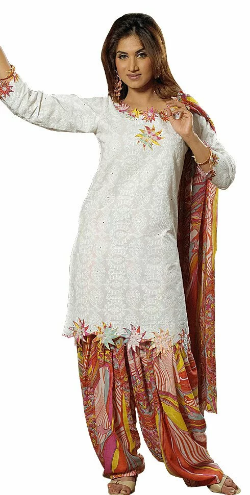 Pakistani Patiala Salwar Kameez Casual wear salwar kameez 2011 for cool girls
