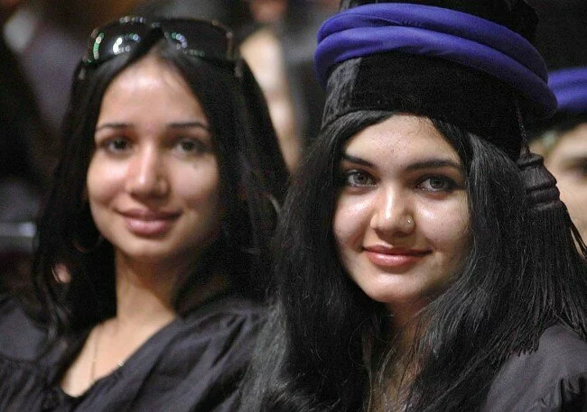Pakistani girl Students International Islamic University ISLAMABAD Pakistani girl Students International Islamic University ISLAMABAD