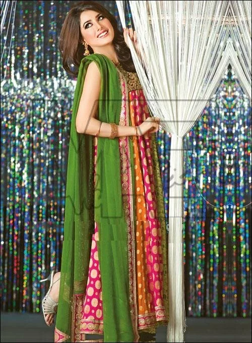 Stylish Shalwar kameez Design Latest summer collection for girls 2011