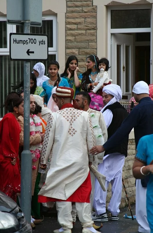 muslim wedding in england Around The World Muslim Weddings, Dresses And Makeup