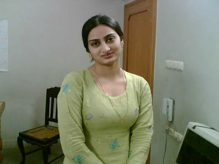 Hot Pakistani deting girls photo gallery 2011 by muslimblog.co .in .jpg22.j Hot Pakistani dating girls photo gallery 2011