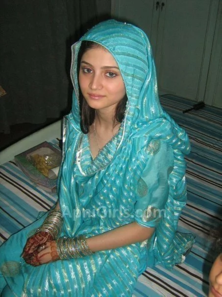 Hot Pakistani deting girls photo gallery 2011 by muslimblog.co .in .jpgtg .jpg1 Hot Pakistani dating girls photo gallery 2011