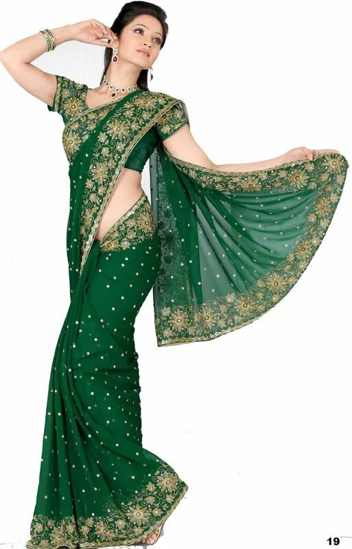 Latest beautiful Indian Bridal saree for womens image 15 by Muslimblog.co .in Latest beautiful Indian bridal and all type saree for womens 