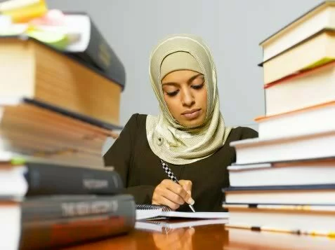 Women in general have learned over many years that using their body and sex is the only way to climb up social and career ladders when that is not true. World Muslim Womens Dress And Hijab Styel