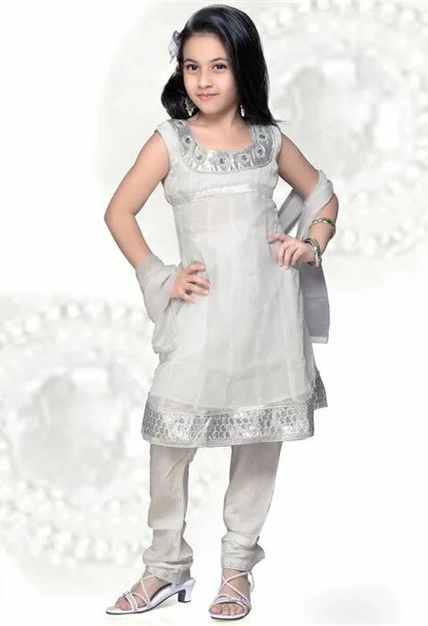 Beautiful Dress Collection for Kids 9 480x701 Beautiful Eid Dress Collection for Kids 2011