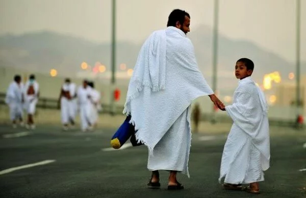 hajj 1 600x389 Hajj: Muslims embark on the hajj pilgrimage to Mecca(PHOTOS)