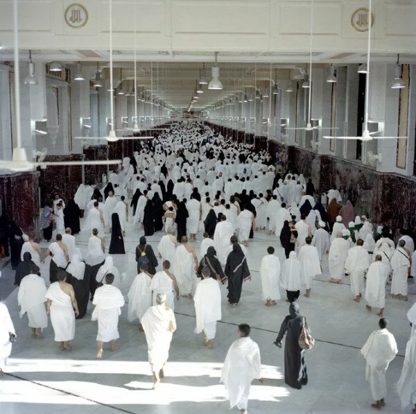 hajj 2 600x597 Hajj: Muslims embark on the hajj pilgrimage to Mecca(PHOTOS)